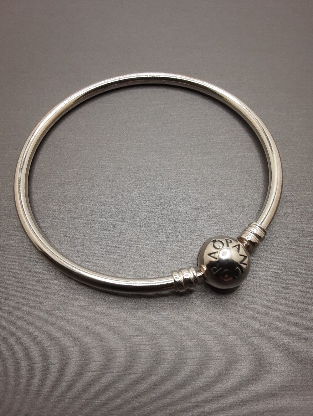Authentic Pandora Bangle Bracelet 6.5" - Excellent Used Condition